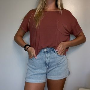 Casual American Eagle Tee - size M